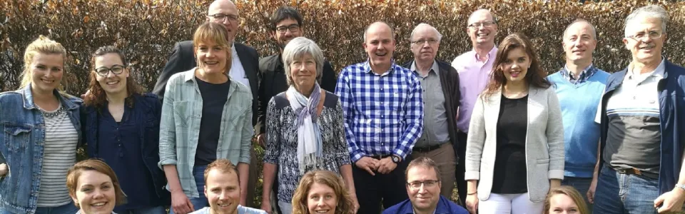 Groepsfoto van vertegenwoordigers van christelijke kamporganisaties