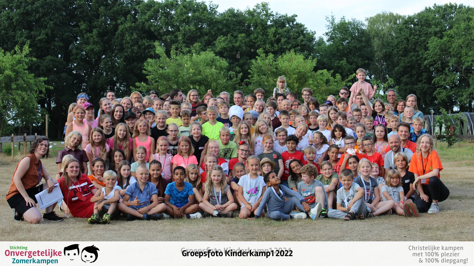 Groepsfoto van Kinderkamp week 1 in 2022