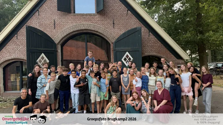 Groepsfoto van Brugkamp week 2 in 2026