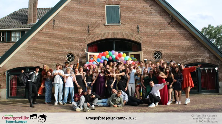 Groepsfoto van Jeugdkamp week 2 in 2025